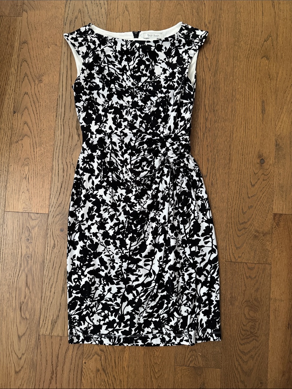 White House Black Market Black & White Floral Knot-Waist Midi Dress XS